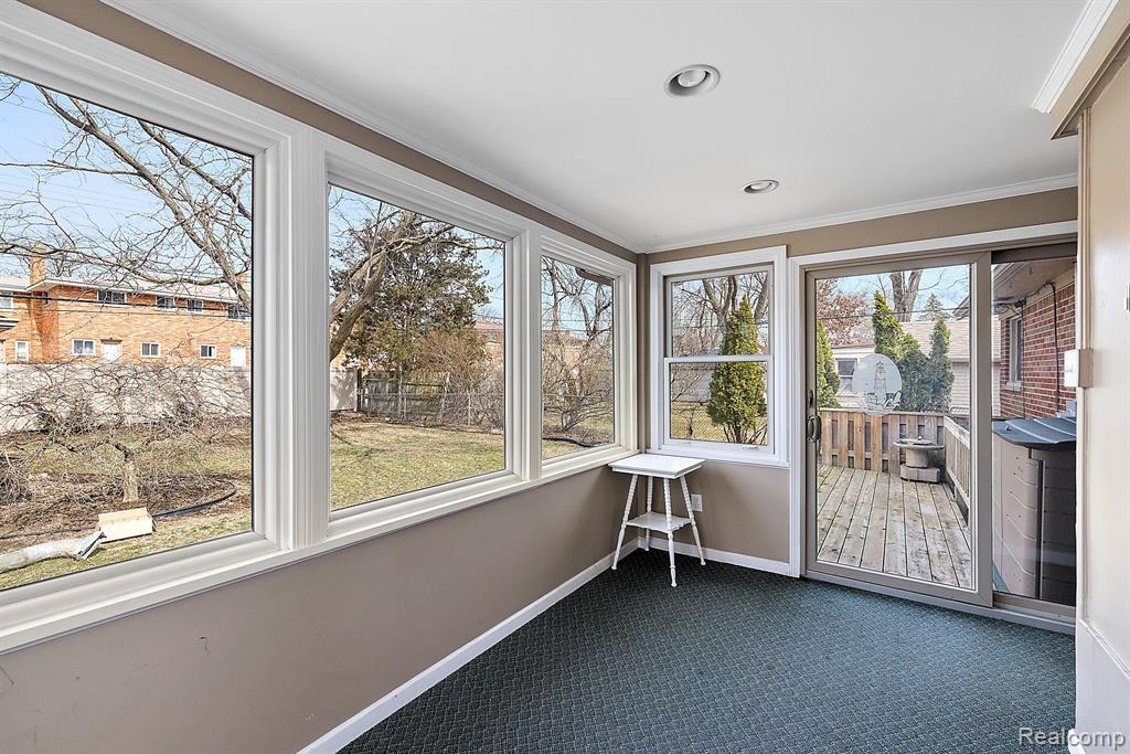 4126 BERKSHIRE Road, Royal Oak, MI 48073 — Photo 26