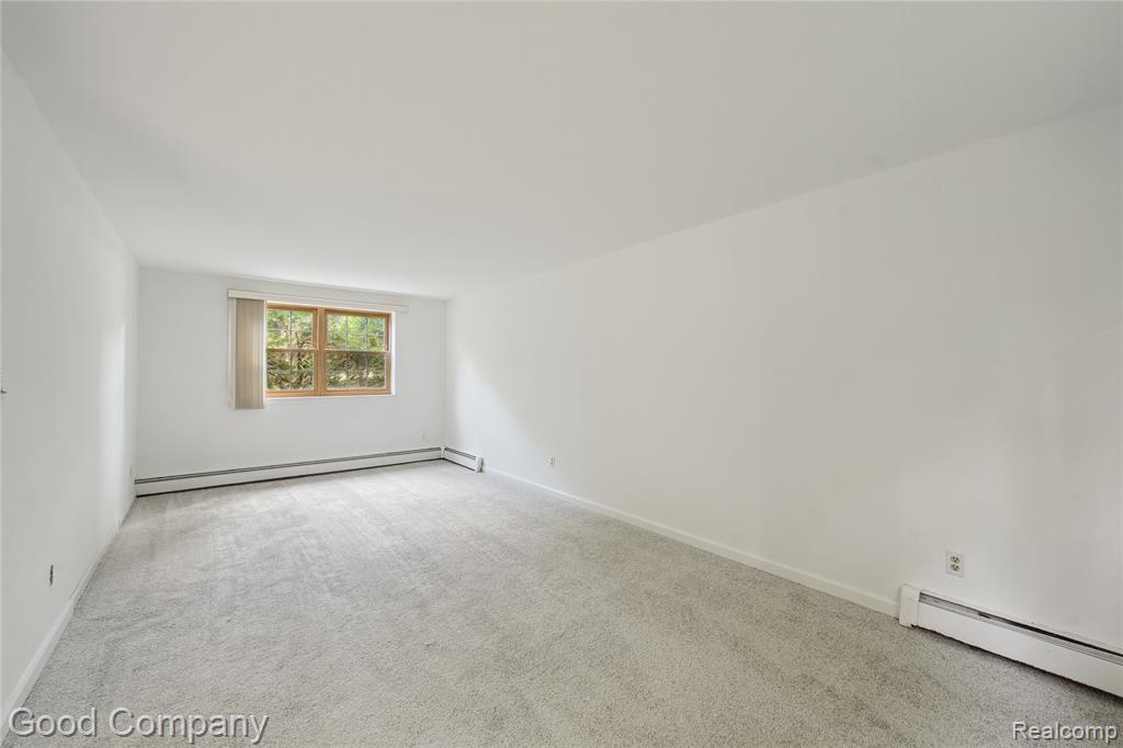 2289 Paulette Drive, Wolverine Lake, MI 48390 — Photo 19