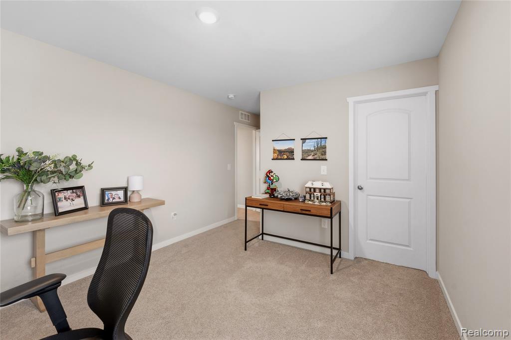 2056 Gambrel Lane, Howell, MI 48843 — Photo 26