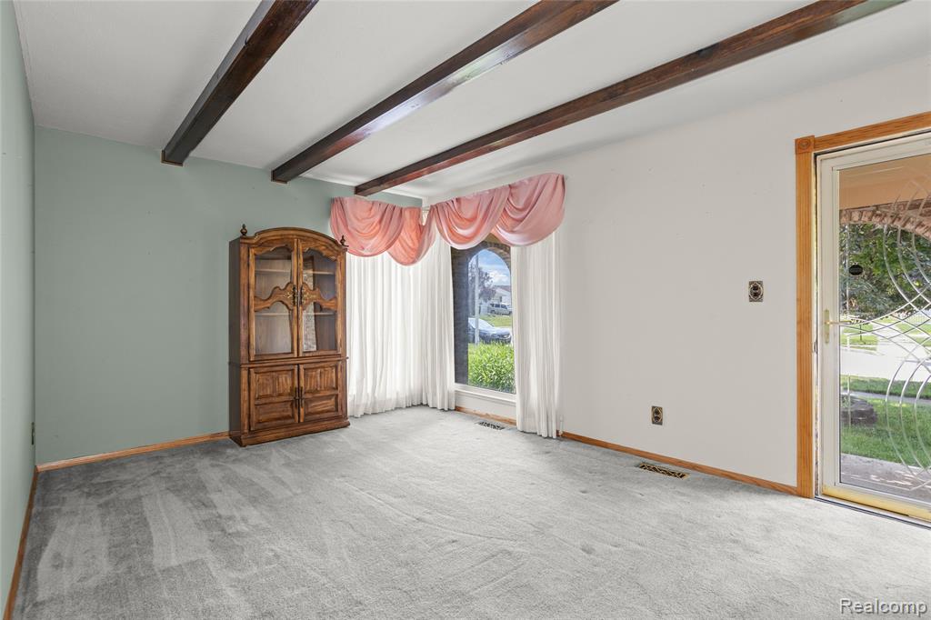 31792 Lafler Drive, Rockwood, MI — Photo 6