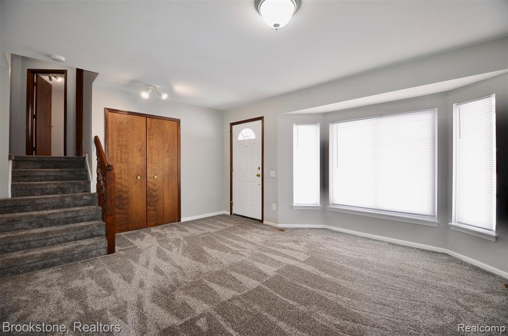 7244 Chapel View Drive, Clarkston, MI — Photo 5