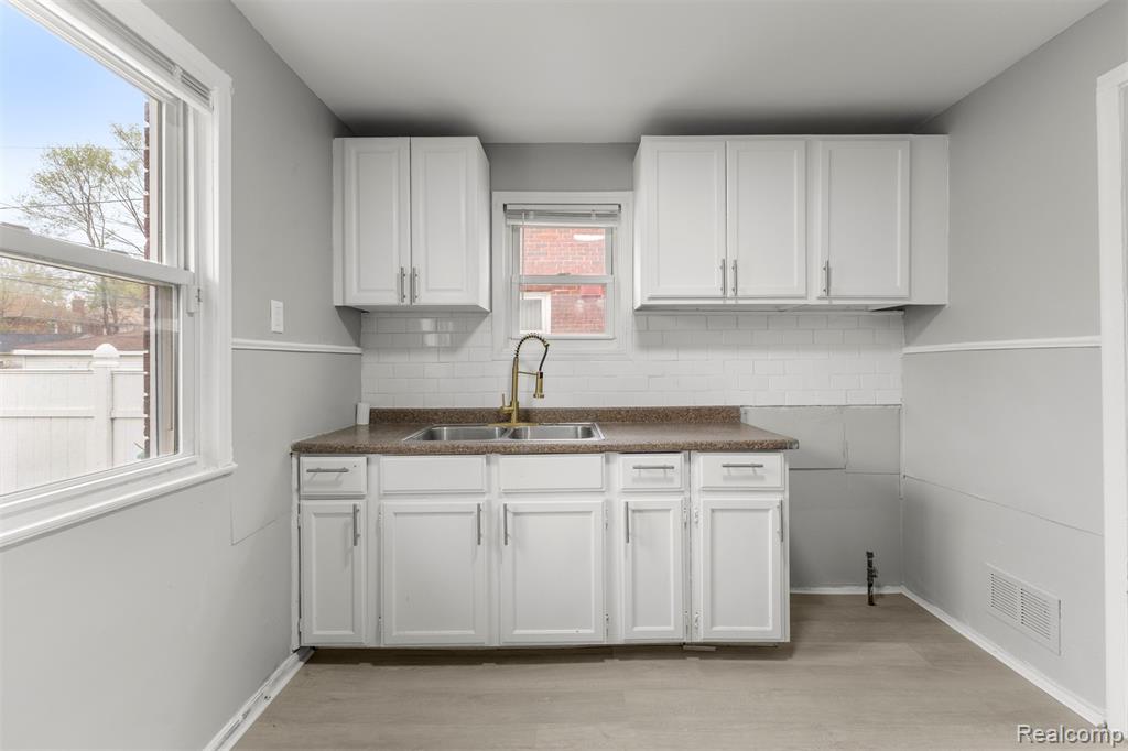 16503 Ilene Street, Detroit, MI 48221 — Photo 12