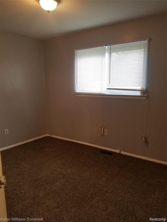 6324 Rosemont Avenue, Detroit, MI 48228 — Photo 5