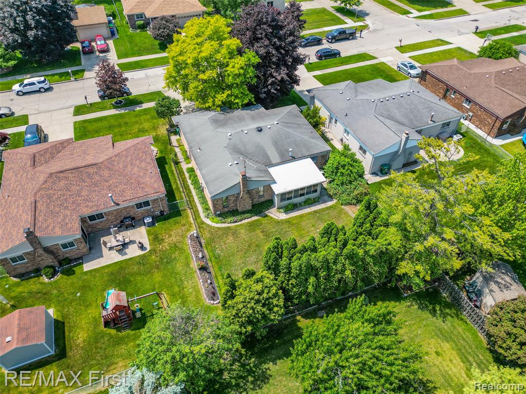 47798 CHRYS, Macomb, MI 48044 — Photo 5