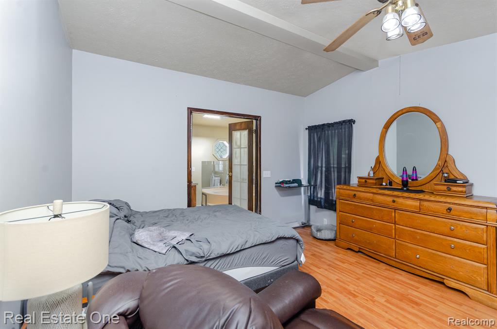 43529 Medea Drive, Clinton Twp, MI 48036 — Photo 9