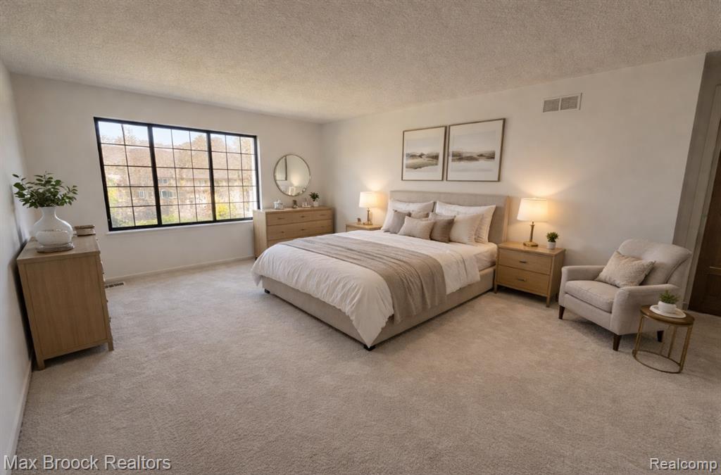 4231 Foxpointe Drive, West Bloomfield, MI 48323 — Photo 12