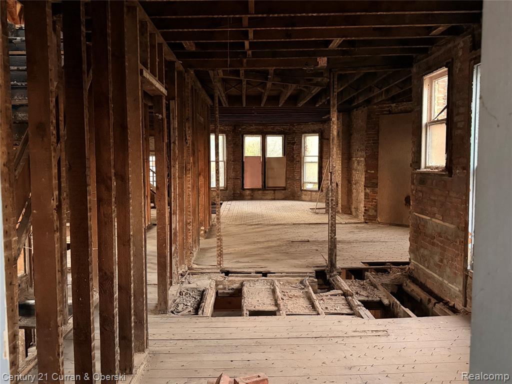 1564 Cadillac Boulevard, Detroit, MI 48214 — Photo 34