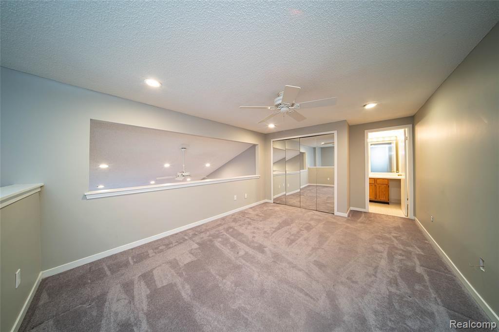 7080 Elmhurst, West Bloomfield, MI — Photo 17