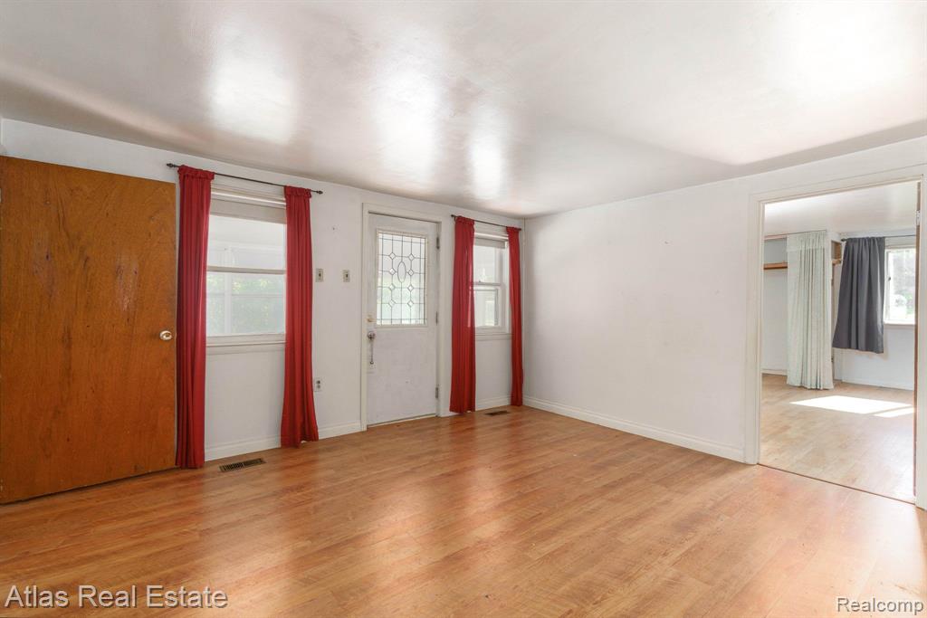 8049 S STATE Road, Goodrich Vlg, MI — Photo 10