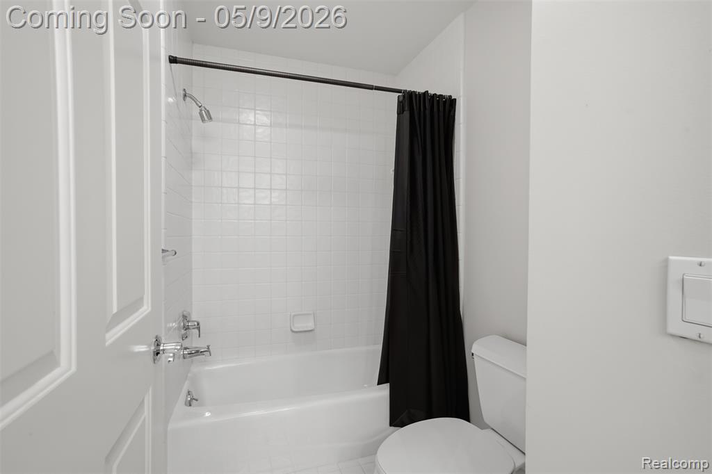 18254 Parkshore Drive, Northville, MI 48168 — Photo 25