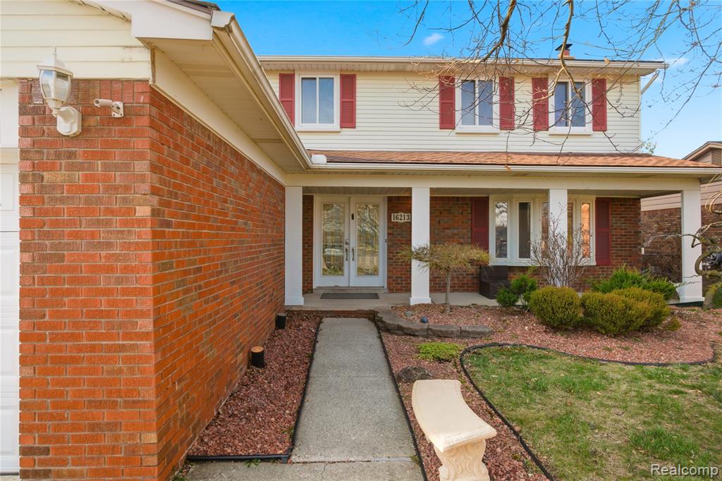 16213 Haverhill Drive, Macomb, MI 48044 — Photo 8