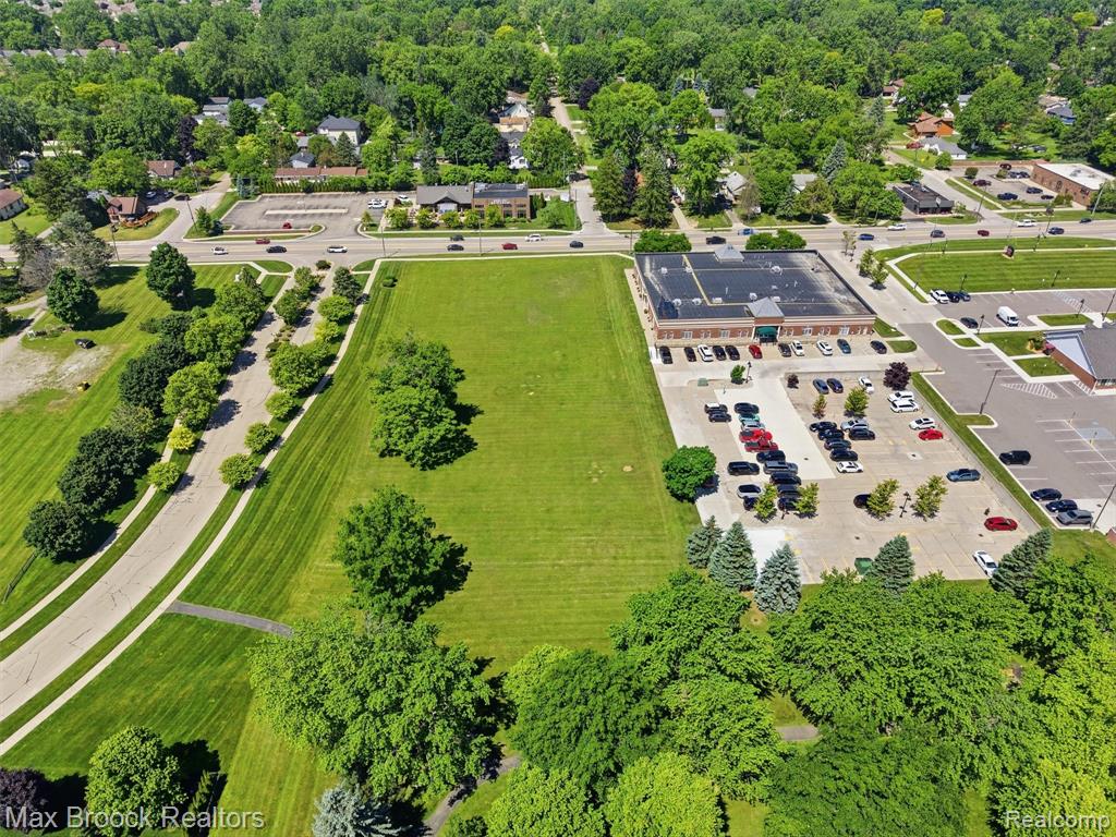 57750 Van Dyke Road, Washington, MI — Photo 9