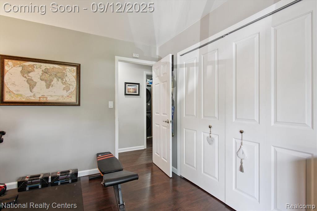 895 S Pontiac Trail, Walled Lake, MI 48390 — Photo 15