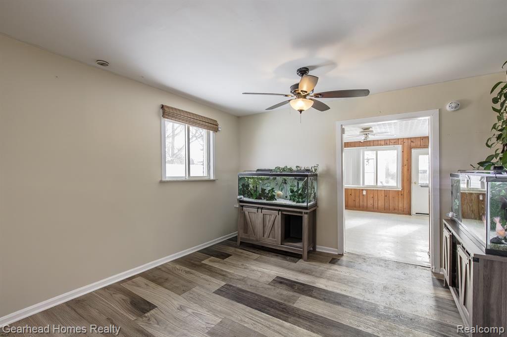 2340 Rollins Street, Grand Blanc, MI 48439 — Photo 11
