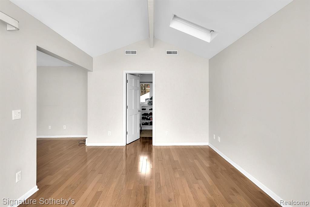 2224 LAKE ANGELUS Shores, Lake Angelus, MI 48326 — Photo 26