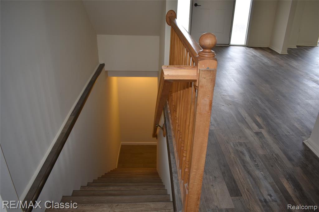 201 Columbia Drive, South Lyon, MI 48178 — Photo 45