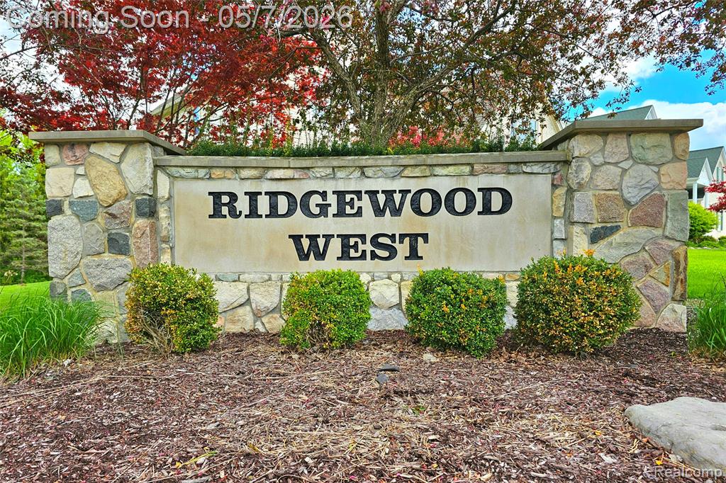 9124 Countrywood Drive, Plymouth, MI 48170 — Photo 53