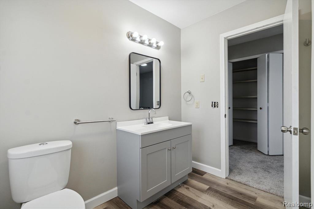 6301 FRANK N DOT, Lansing, MI 48917 — Photo 13