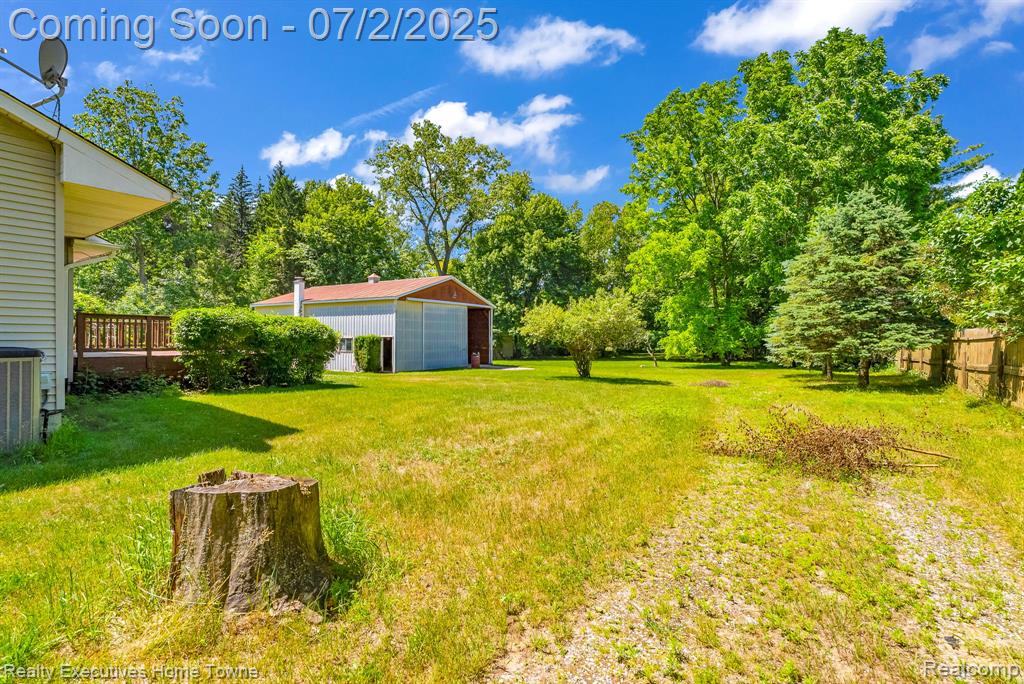 5094 Smiths Creek Road, Kimball, MI — Photo 17