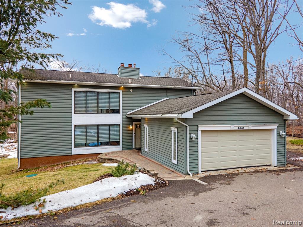 4651 Eddystone Circle, Clarkston, MI — front exterior