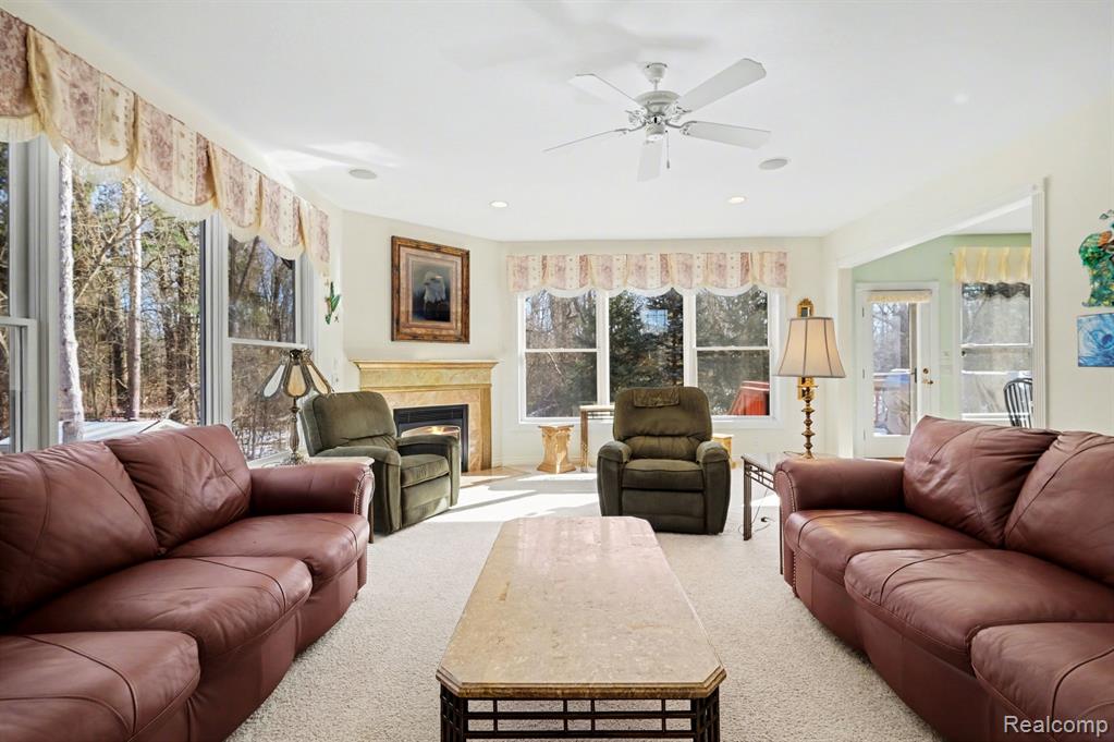 2215 Ridgemoor Court, Burton, MI 48509 — Photo 13