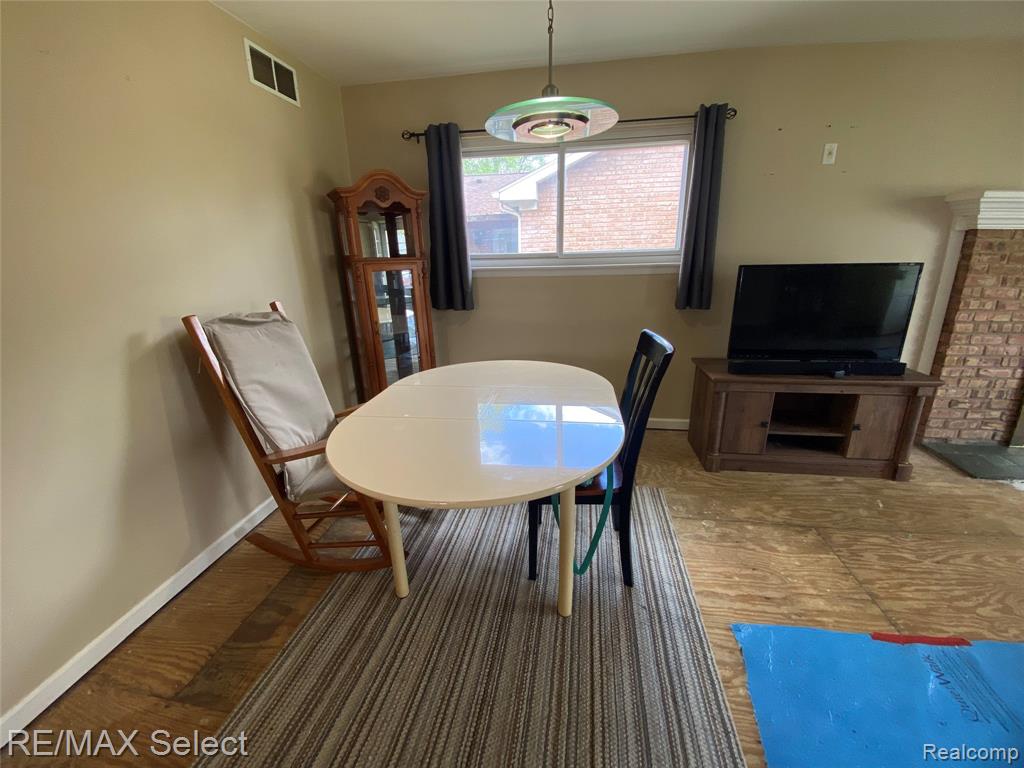 607 W Girard Avenue, Madison Heights, MI 48071 — Photo 29