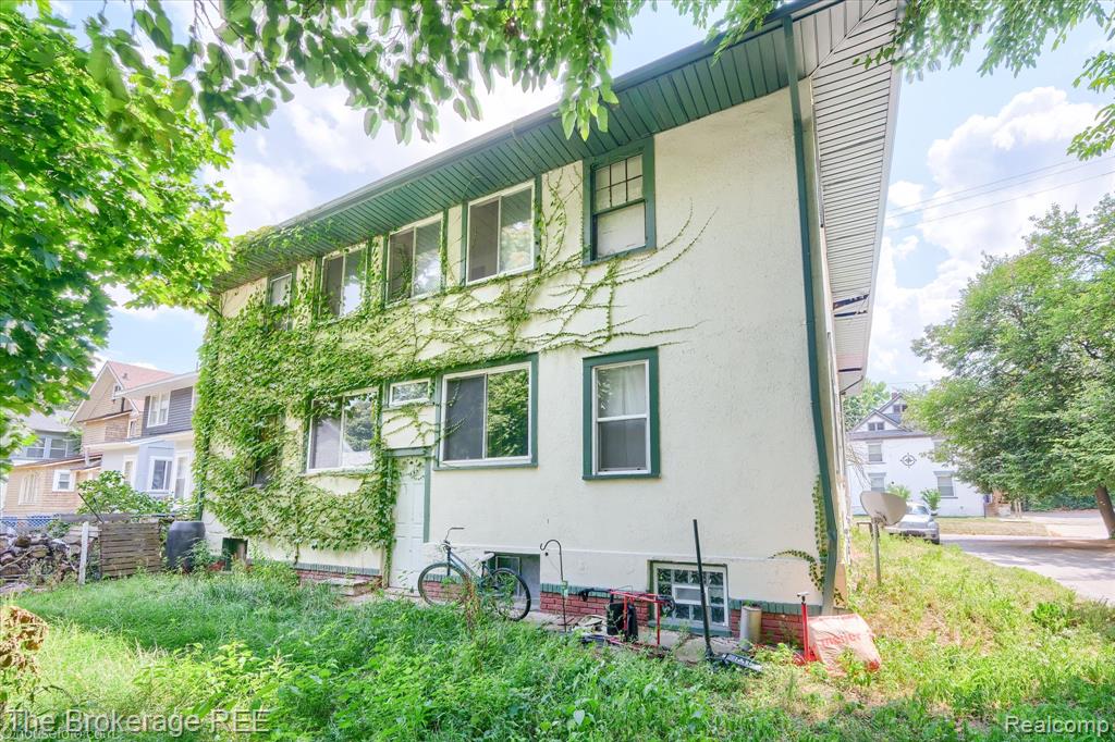 617 E 3rd Street, Flint, MI 48503 — Photo 3
