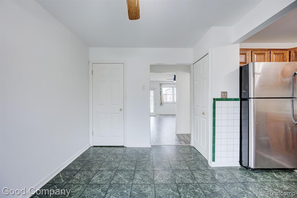 45756 KENSINGTON Street, 319, Utica, MI 48317 — Photo 11