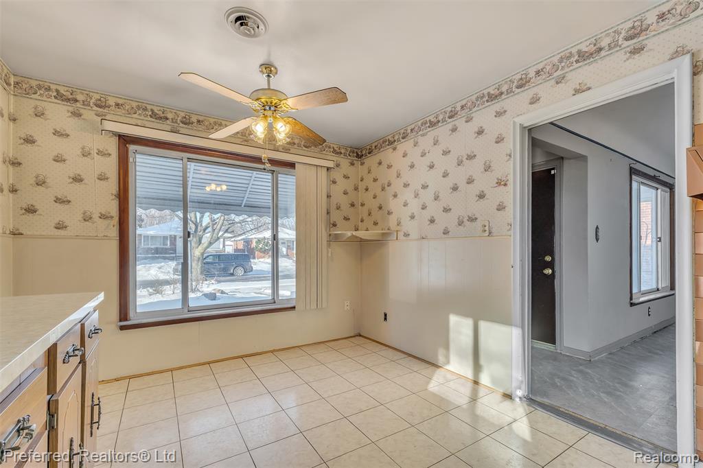 7302 Nightingale Street, Dearborn Heights, MI 48127 — Photo 7