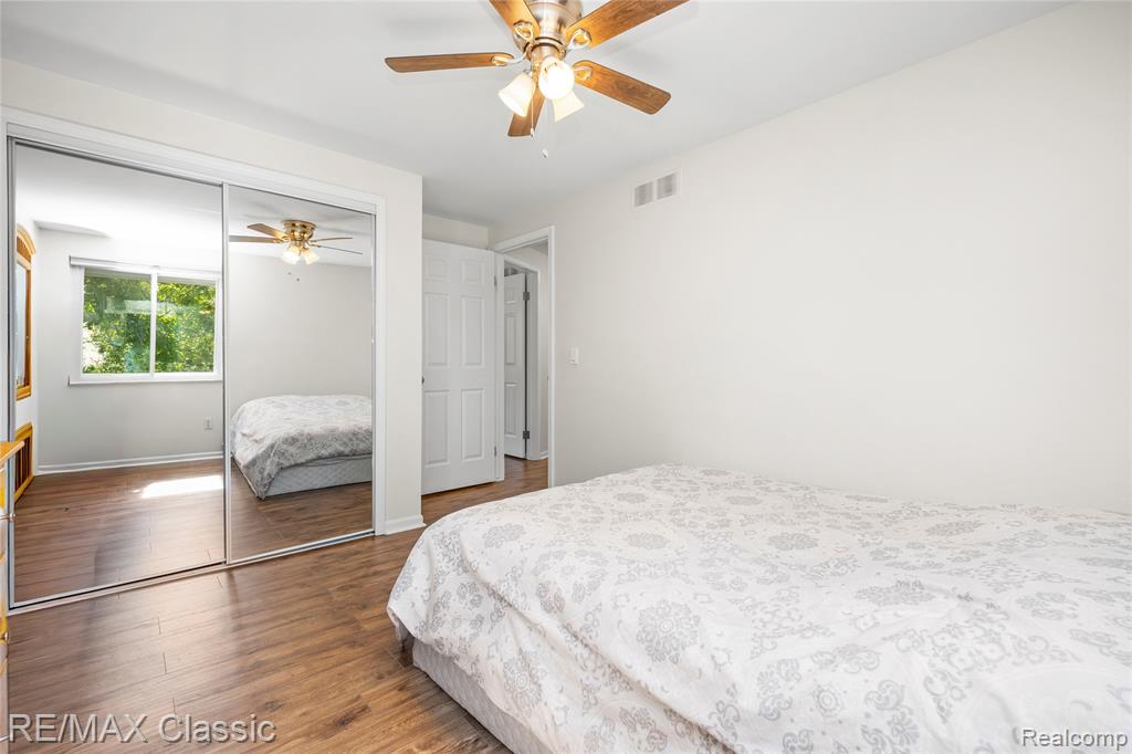 5651 Warrenshire Drive, West Bloomfield, MI — Photo 35