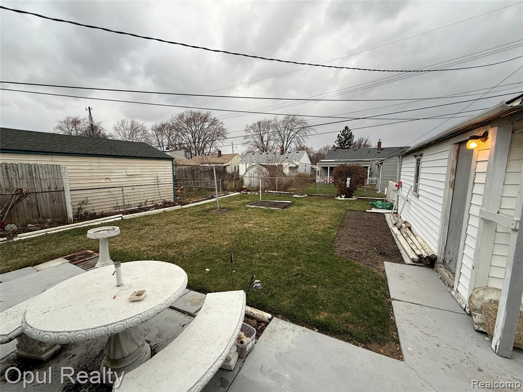 2084 New York Avenue, Lincoln Park, MI 48146 — Photo 8