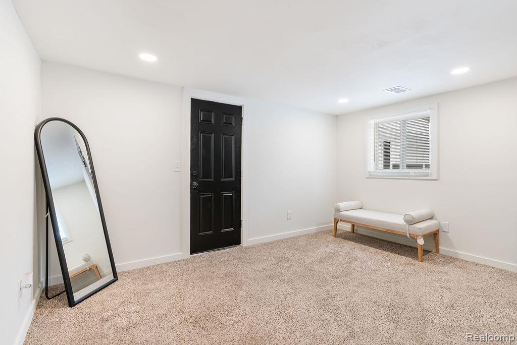1442 Mintola Avenue, Flint, MI 48532 — Photo 15