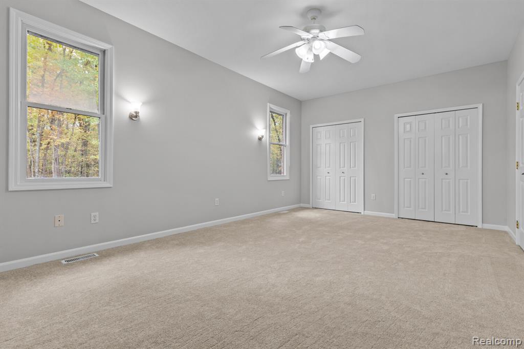 4648 Oak Lane, Whitmore Lake, MI 48189 — Photo 11