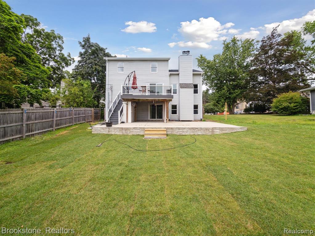 576 E Flint Street, Lake Orion, MI 48362 — Photo 4