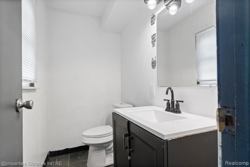 16171 Santa Rosa Drive, Detroit, MI 48221 — Photo 10