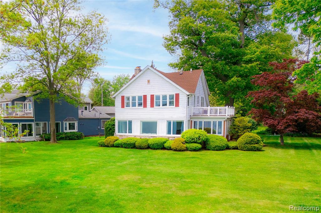 29863 East River Road, Grosse Ile, MI 48138 — Photo 7