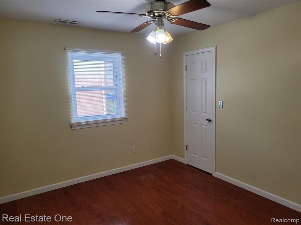 509 E UNIVERSITY, Rochester, MI 48307 — Photo 8