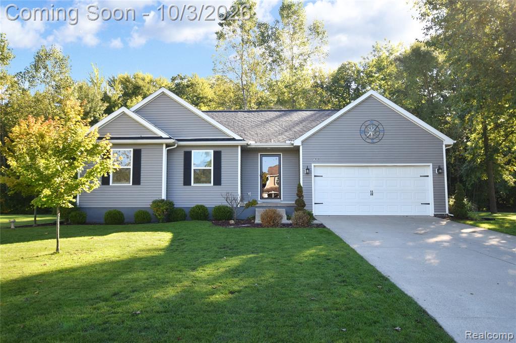 9343 Betsie Drive, Grand Blanc, MI 48439