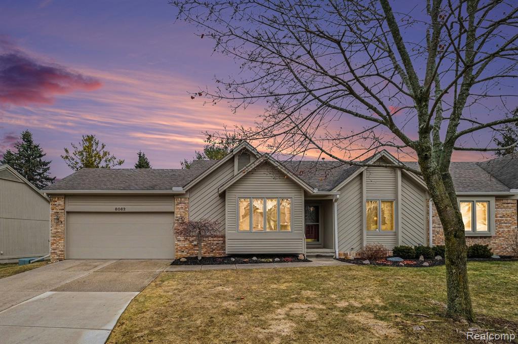 8062 Sawgrass Trail, 25, Grand Blanc, MI 48439 — Photo 2