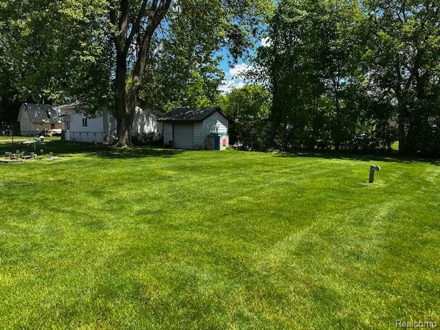 4445 Dixon Drive W, Swartz Creek, MI 48473 — Photo 6