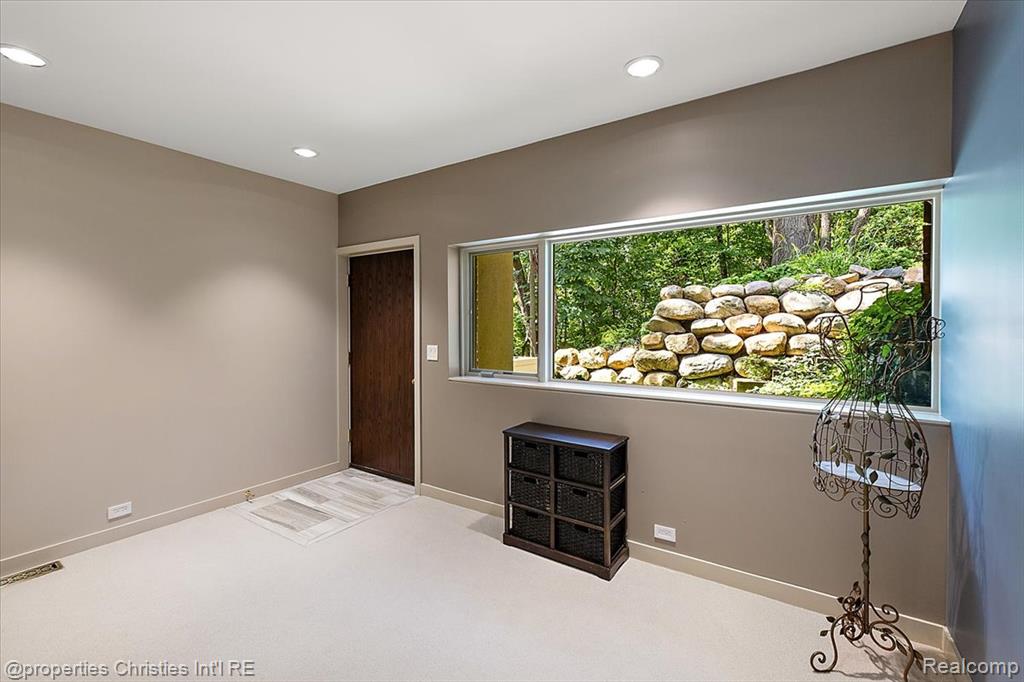 4647 Private Lake Drive, Bloomfield Hills, MI 48301 — Photo 64