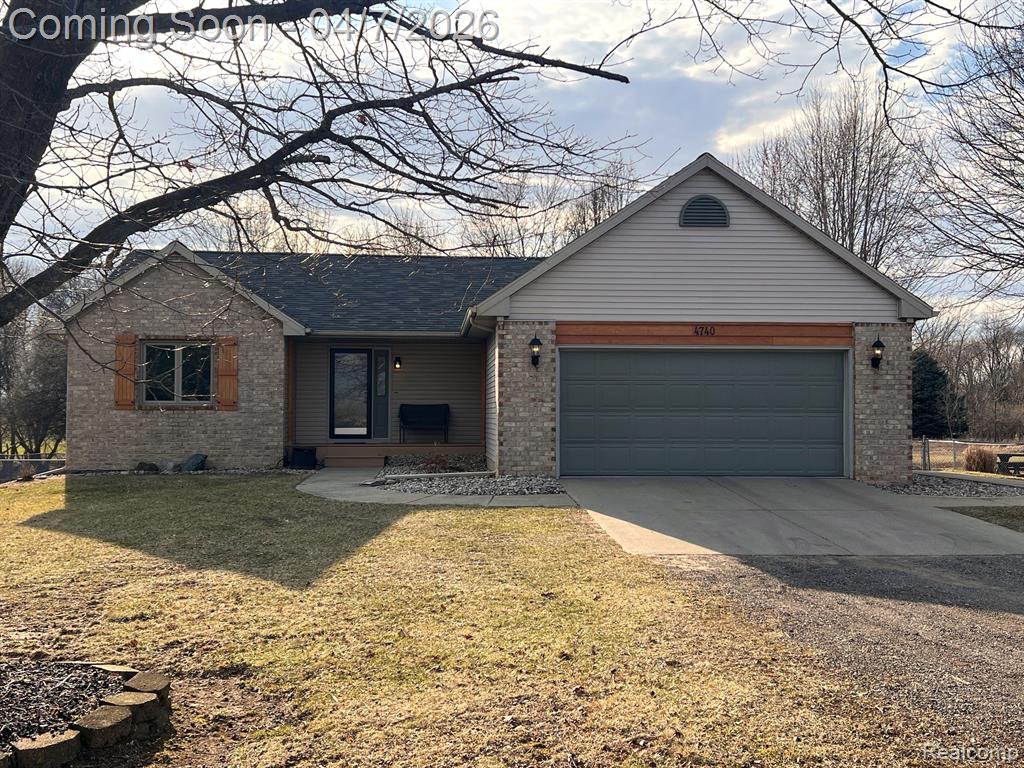4740 S Francis Road, St. Johns, MI 48879 — front exterior