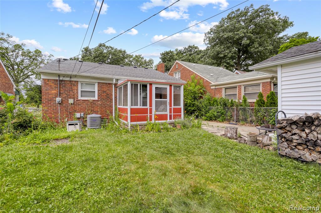 928 N Denwood Street, Dearborn, MI 48128 — Photo 22