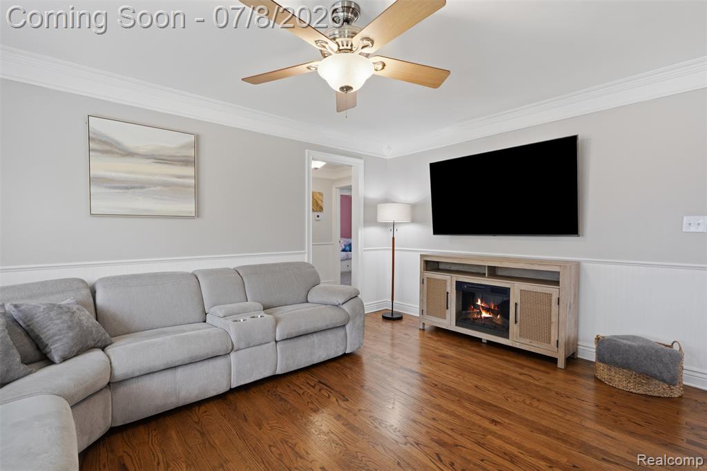 29971 Leona Street, Garden City, MI — Photo 8