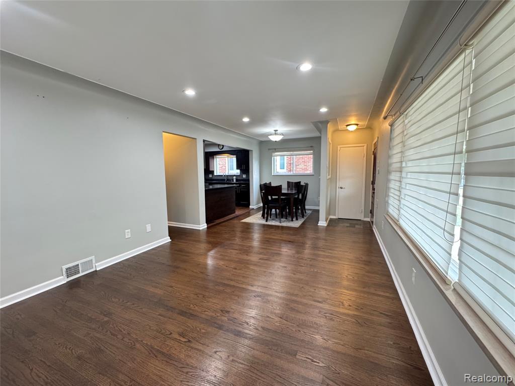 5476 Orchard Avenue, Dearborn, MI 48126 — Photo 8