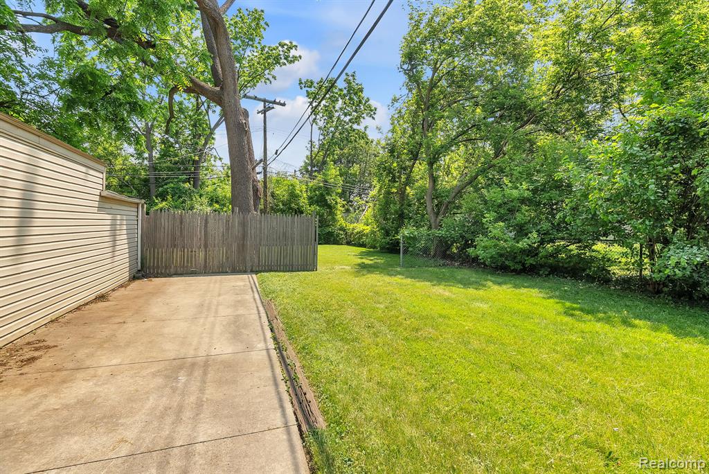 5941 Ziegler Street, Taylor, MI 48180 — Photo 17