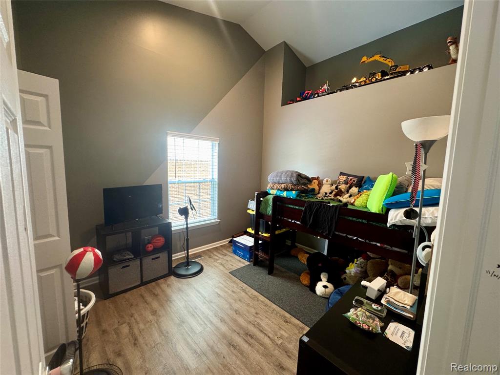 513 River Ridge Drive, Waterford, MI 48327 — Photo 20