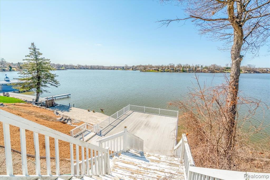 47969 Merle Court, Belleville, MI 48111 — Photo 38