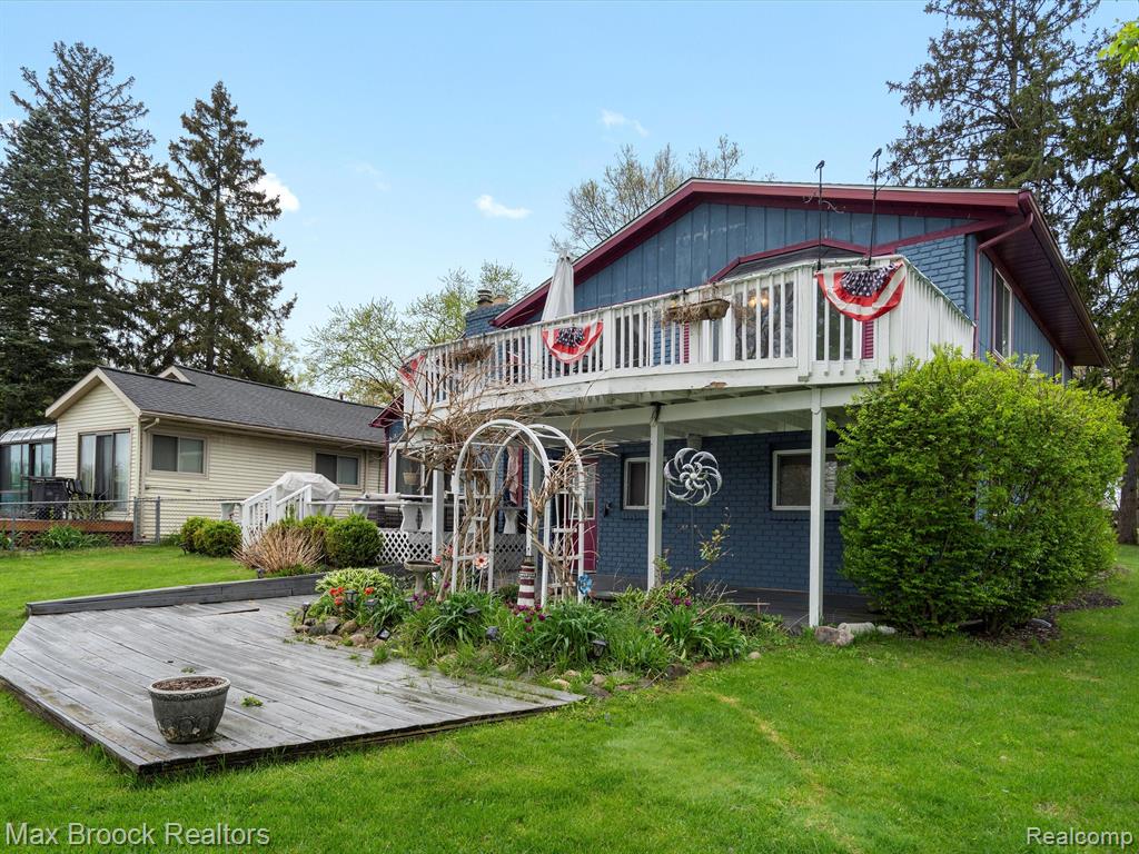 9431 MANDON Road, White Lake, MI — Photo 21