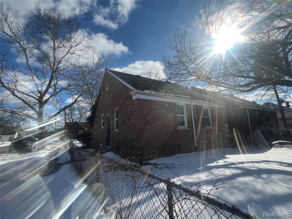 17401 Albion Street, Detroit, MI 48234 — Photo 5